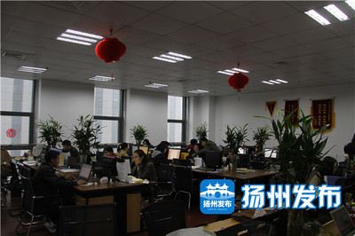 從“客戶”到“服務(wù)商” 新時(shí)代奮斗者，“電商保姆”的華麗轉(zhuǎn)身與耀眼成績